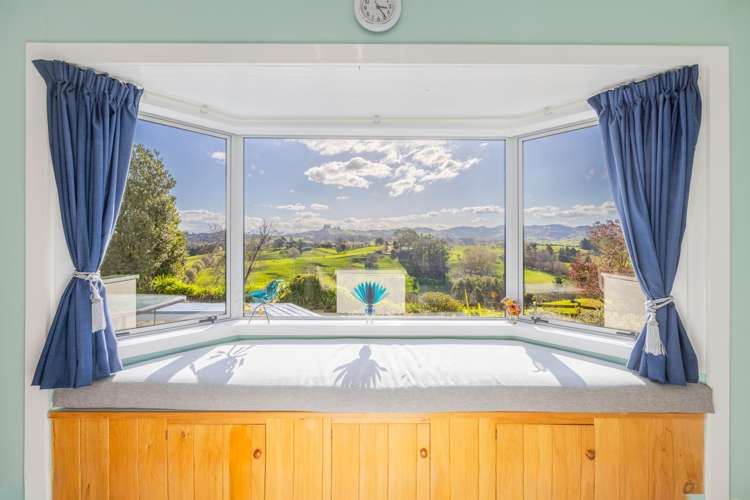 89 Tiffen Lane Waipawa_22