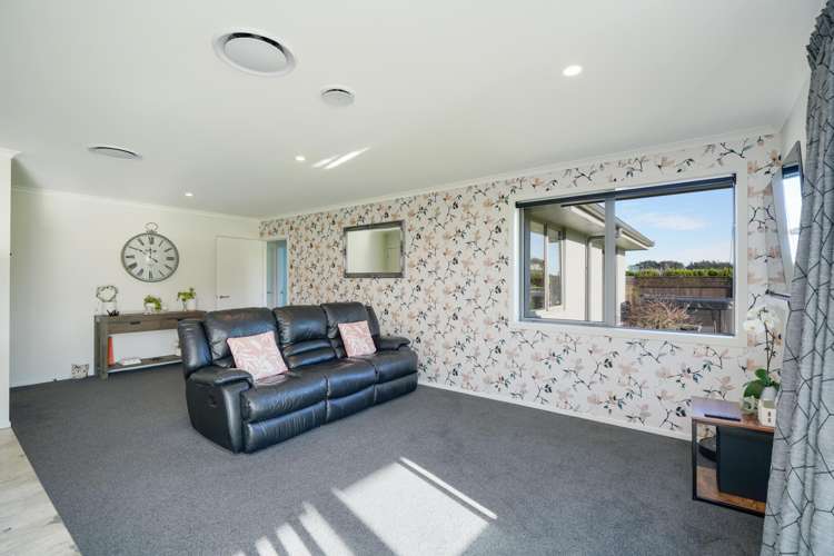 81 Mika Way Lorneville_9