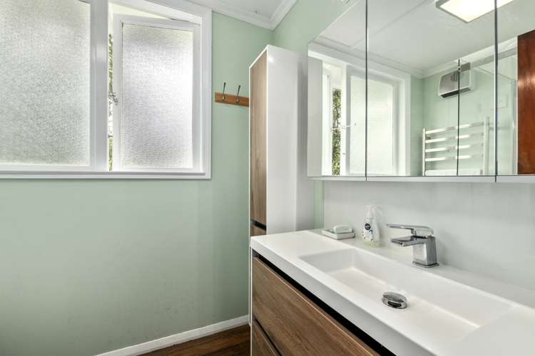 235 Marchant Road Kaitoke_12