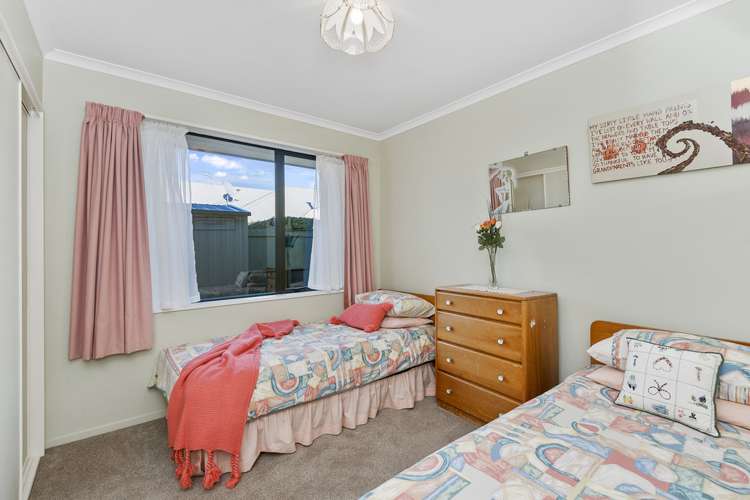16 Avon Gate Russley_13