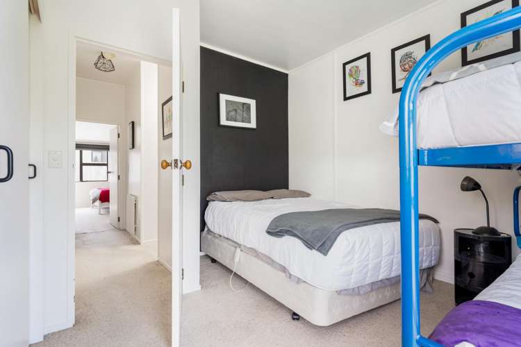 105 Everitt Crescent Whangamata_16