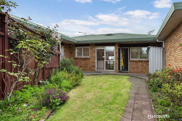 64b Kamo Road Kensington_3