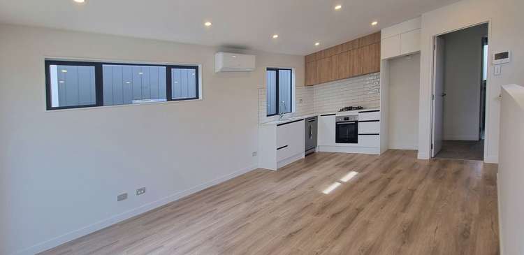 10C Starling Place Ranui_3
