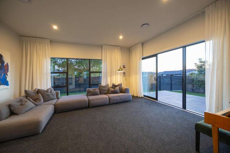 14 Monaco Grove Fitzherbert_10