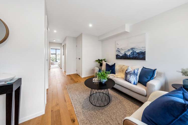 8/32 Karori Crescent Orakei_11