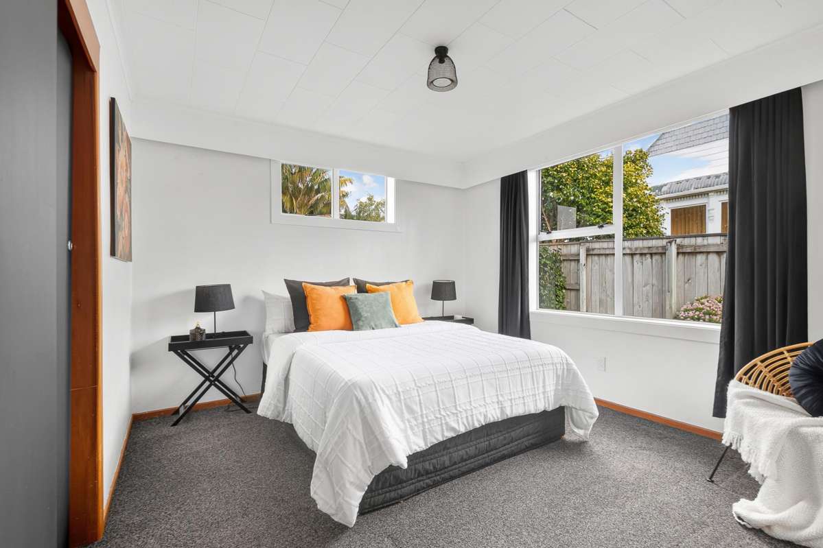 1 & 2/408 Devon Street East_4