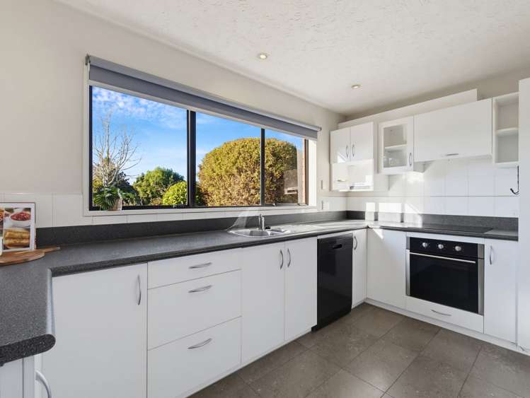 37 Dunbarton Street Redwood_8