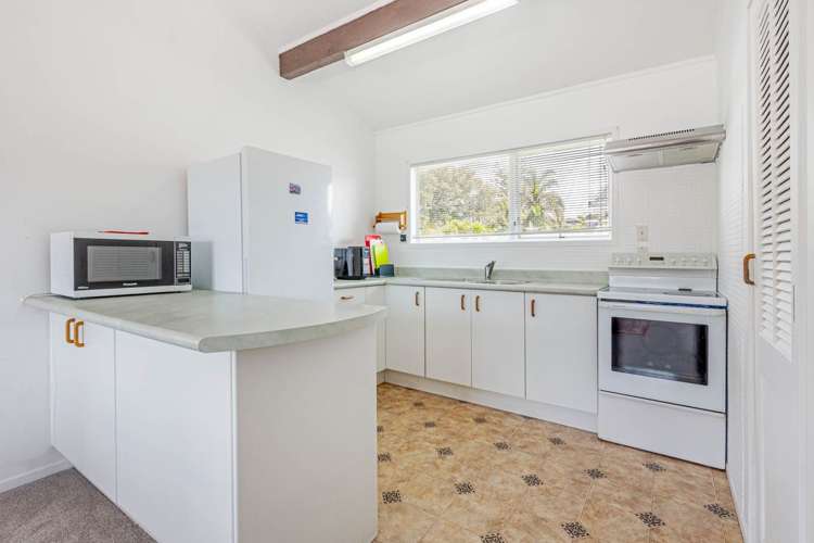 38 Glamorgan Drive Torbay_5