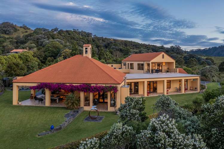 213 Sh25 Kuaotunu-Wharekaho Rd_0
