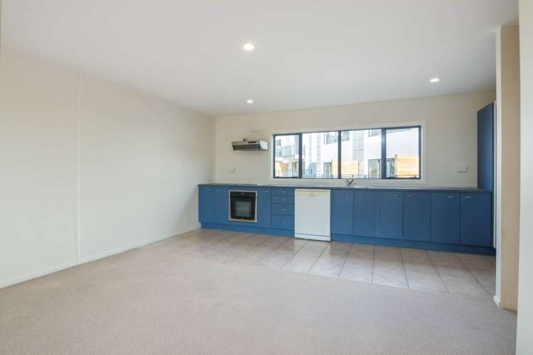 6/6 Ambrico Place New Lynn_3