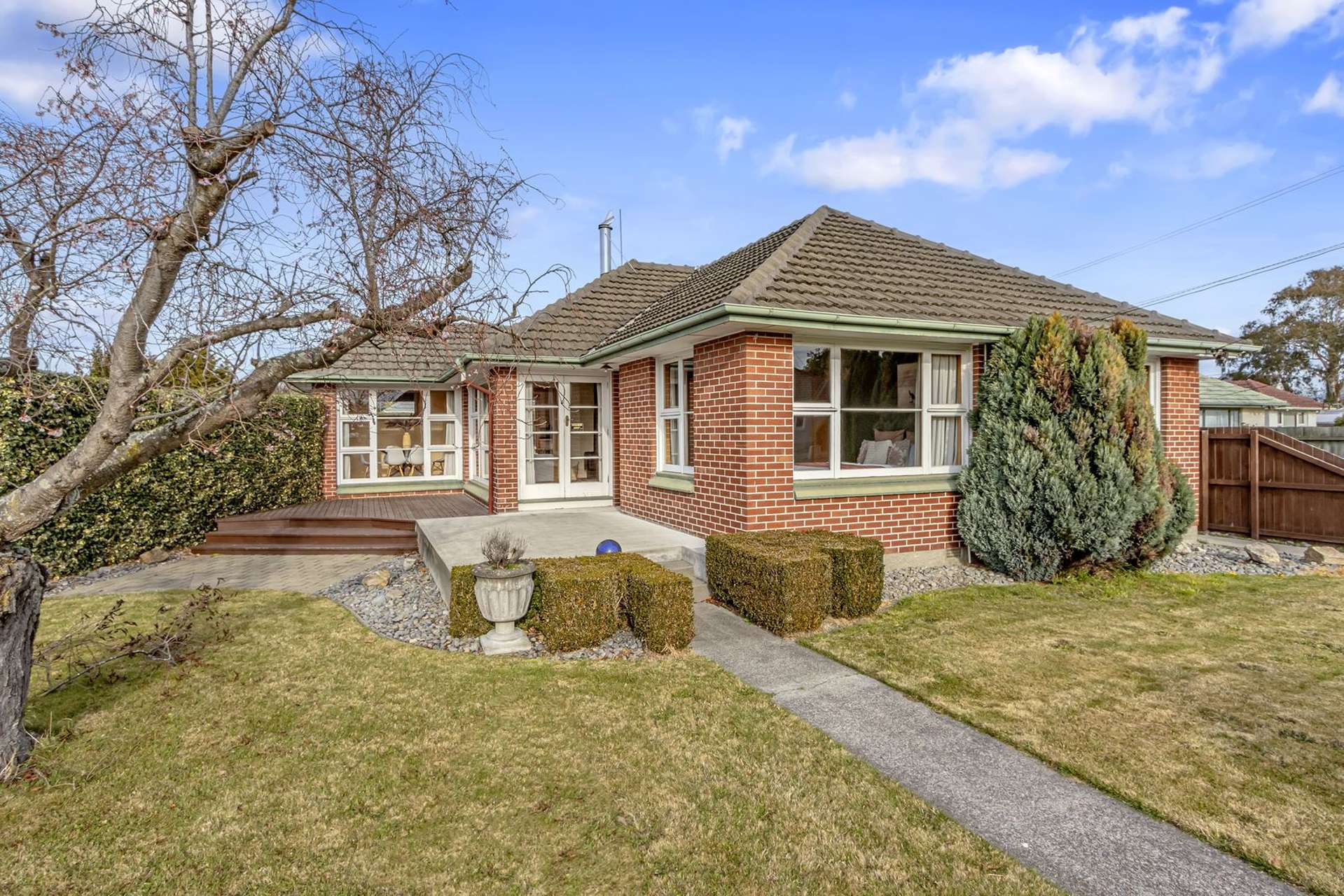 10 Renwick Place Hillmorton Christchurch City Houses for Sale