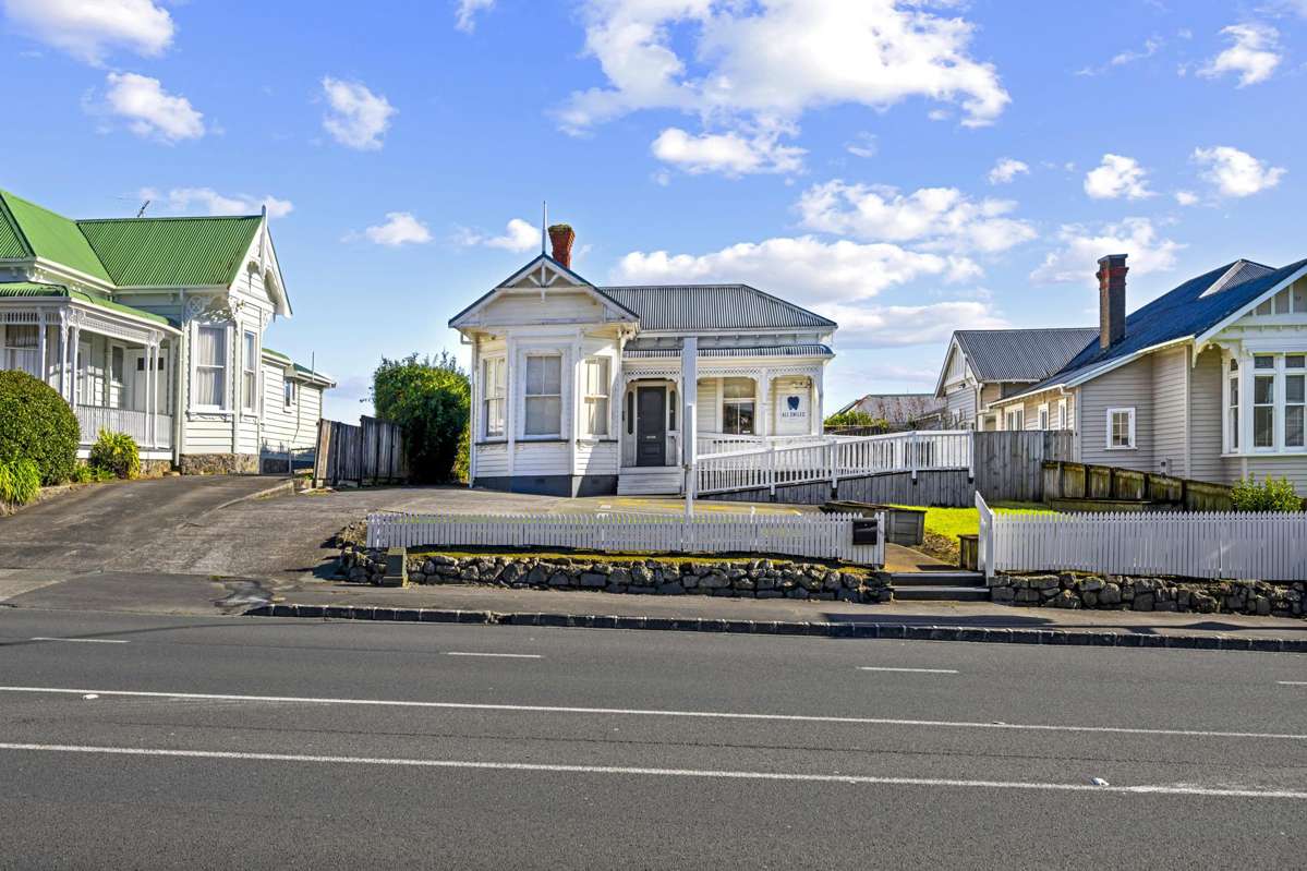 395 Dominion Road_0