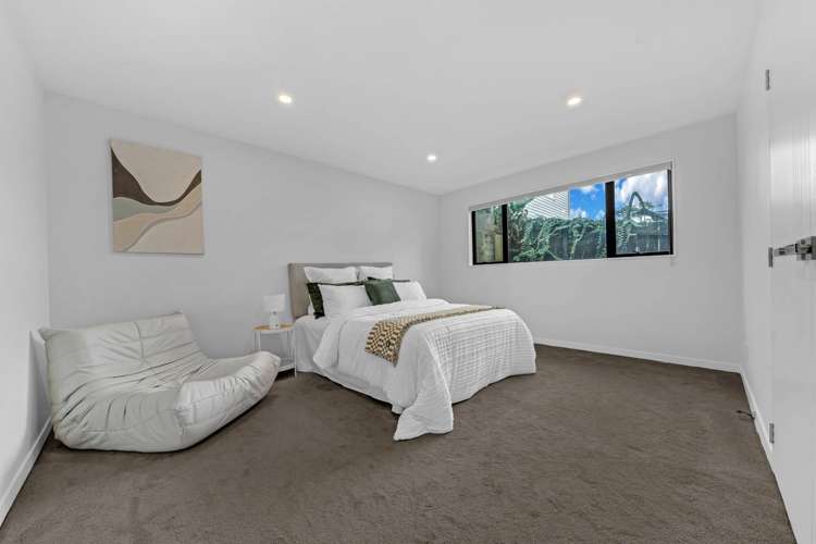 17B Cheval Drive Totara Vale_19