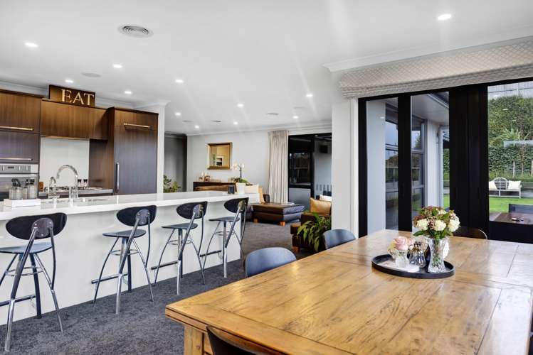 4 Manukaka Heights Hurdon_6