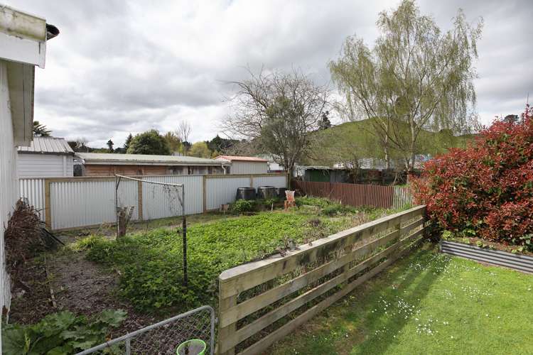 14 Ongo Road Hunterville_19