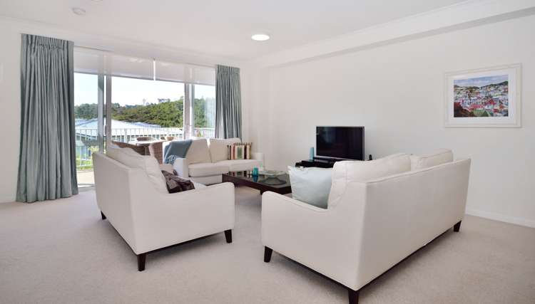56 Panorama Heights Orewa_12