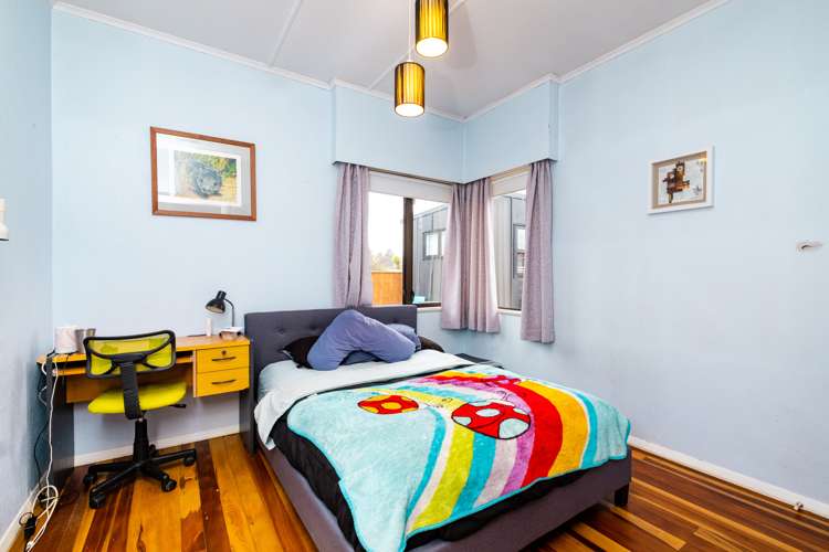 1407 Caroline Road Mayfair_16