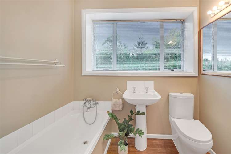 21 Kirkwood Avenue Upper Riccarton_14