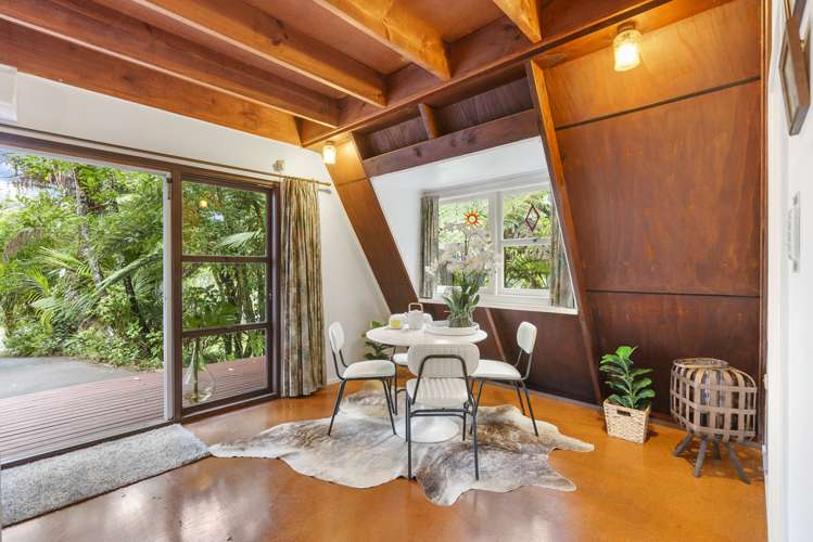 117 Woodlands Park Road Titirangi_8