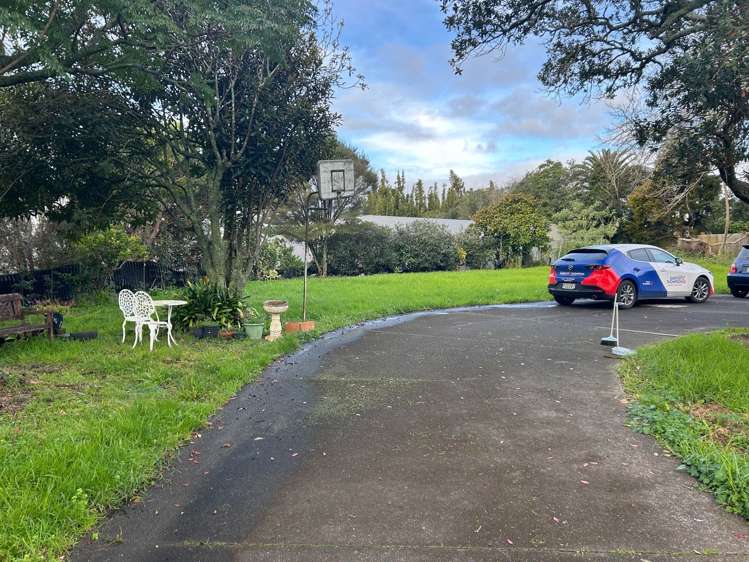 21 Puke Road Kumeu_13