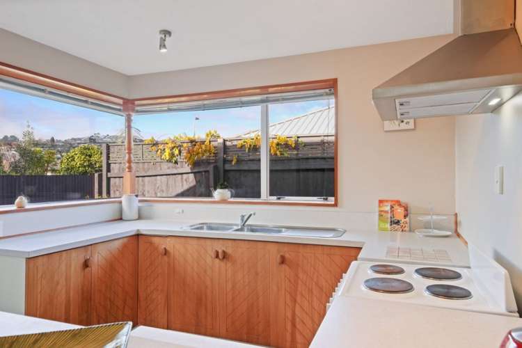 2/5 Tuscany Place Beckenham_5