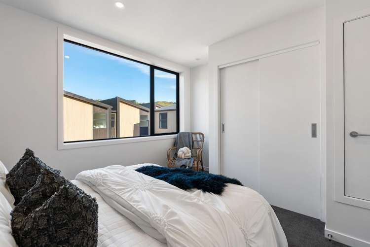 10/152 The Parade Island Bay_2