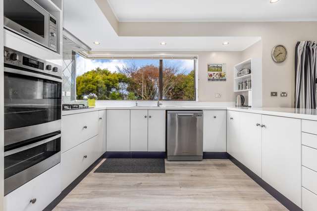 22 Pinewood Grove Paraparaumu Beach_4
