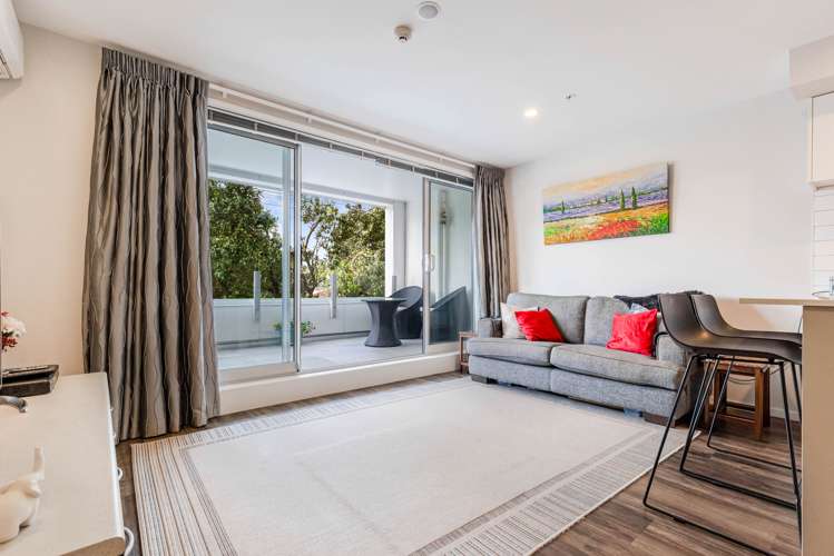 104/25 Bute Road Browns Bay_8