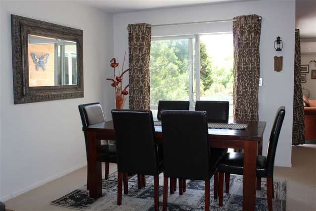 3 Caffreys Avenue Massey_3