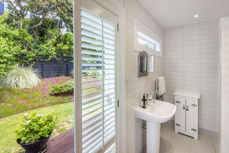 38 Albert Road Devonport_25