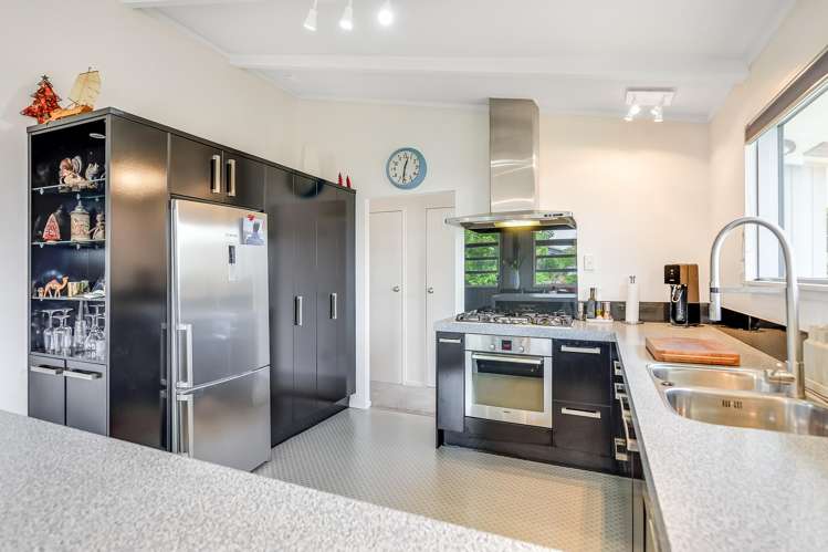 16 Esmae Place Dinsdale_9