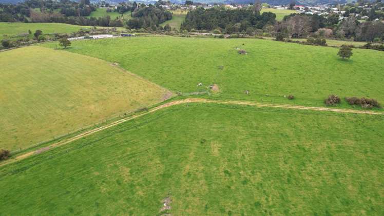 00 Lake Road Okaihau_5