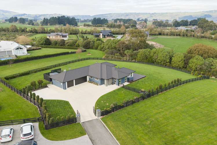 61 Hartwell Drive Kelvin Grove_43