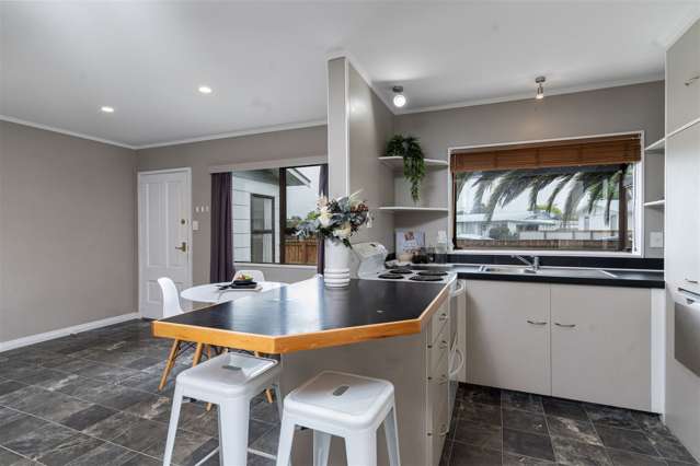 7 Leeds Place Solway_2