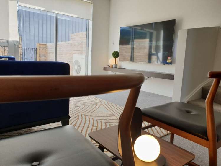 7 John Street Petone_1