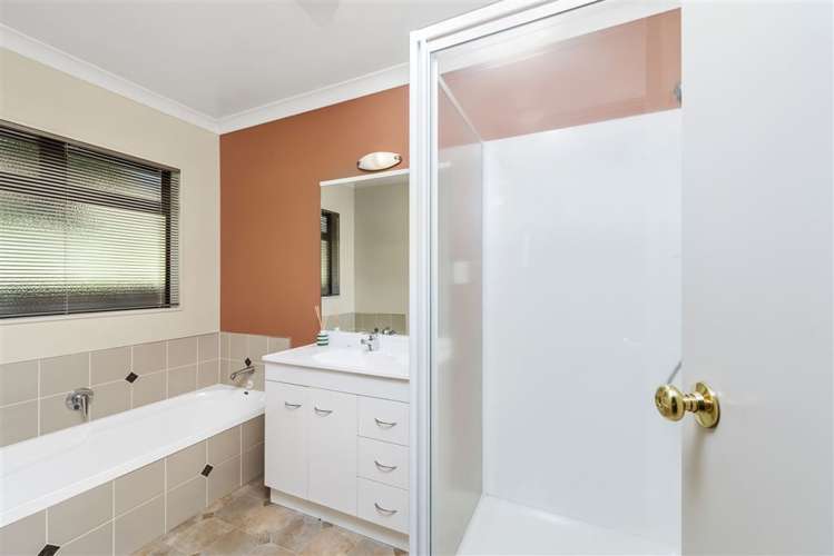 10 Kanuka Place Pyes Pa_11