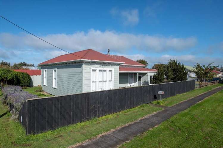 84 Riemenschneider Street Manaia_0
