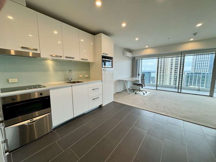 2905/6-8 Lorne Street 10015_10