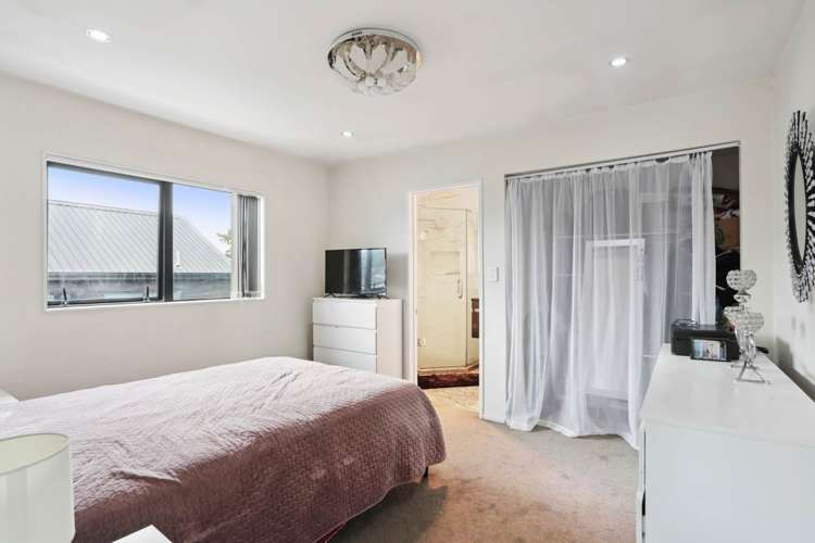 7 Mataki Way Glen Eden_10