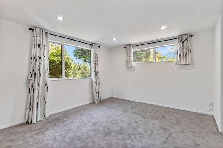 18a Tahu Crescent Sunnynook_7