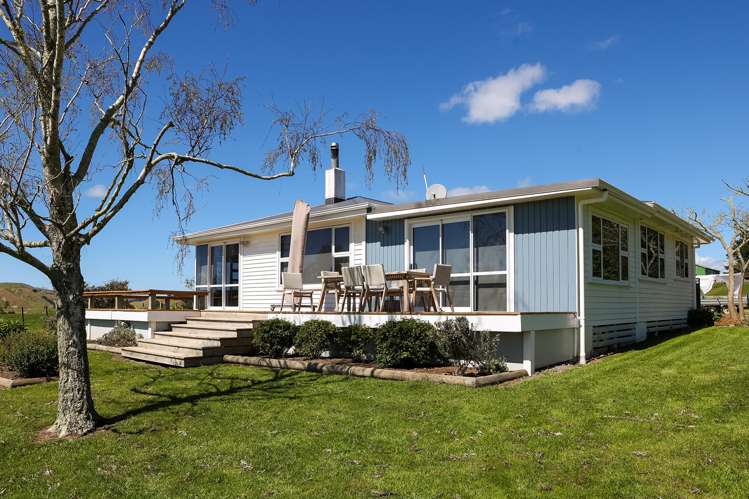 255 Fleming Road Omakere_26
