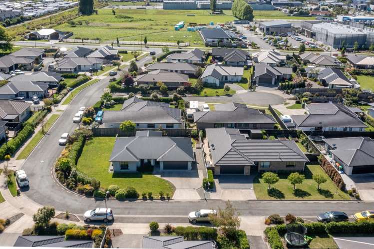 34 Malone Crescent Richmond_34