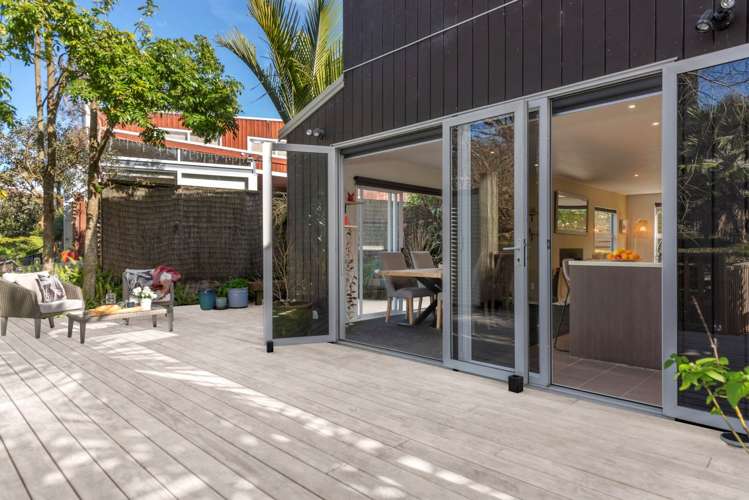 12 Blakewell Place Beachlands_16