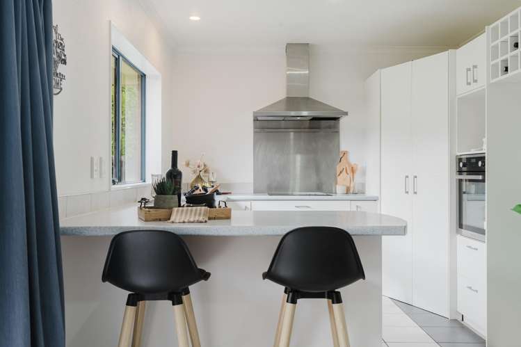 29 Somerton Drive Huntington_9