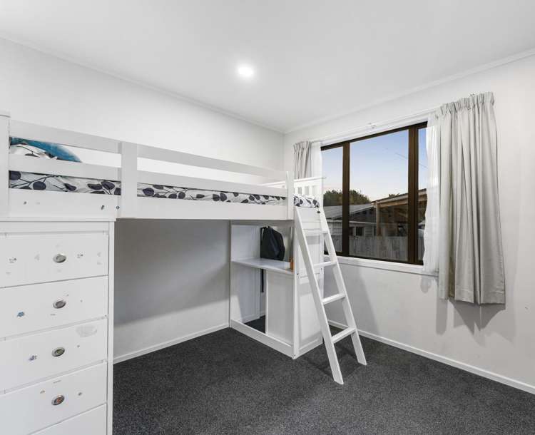 42 Harwood Crescent Otara_14