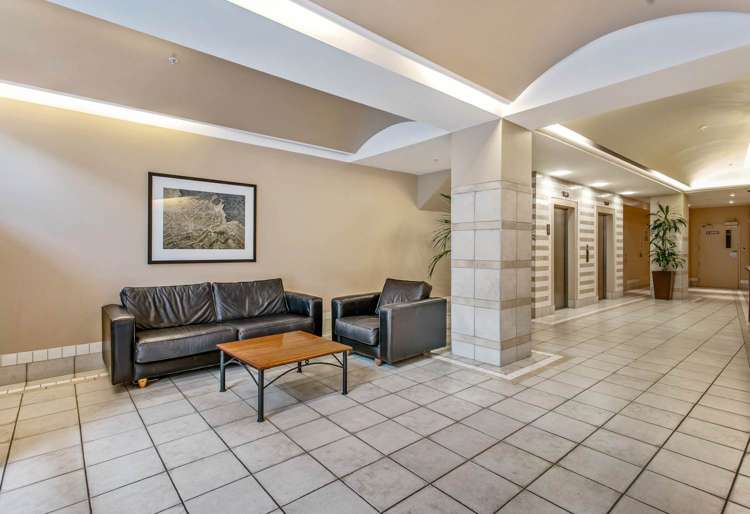12a/4 Short Street Auckland Central_5