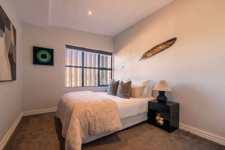 109A Beach Road Castor Bay_19