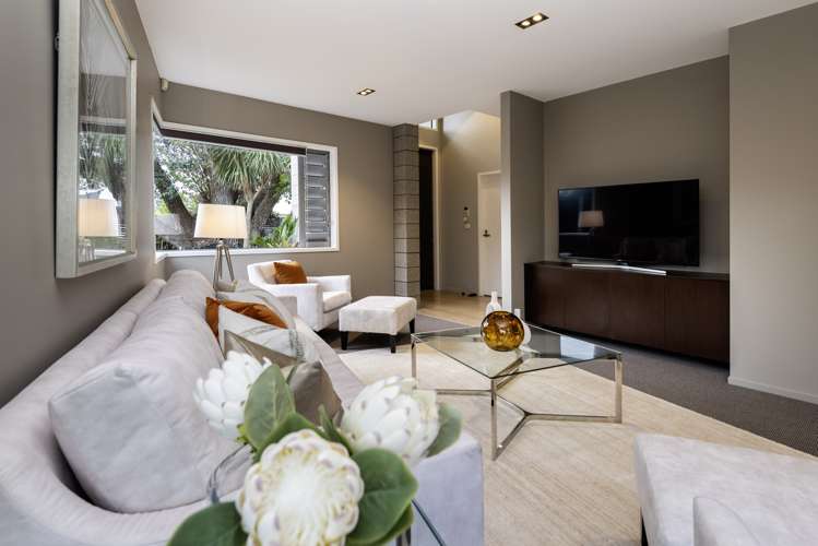 17 Hattaway Avenue Bucklands Beach_10