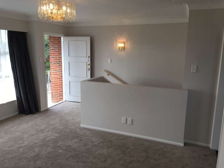 2/29 Clonbern Road Remuera_10