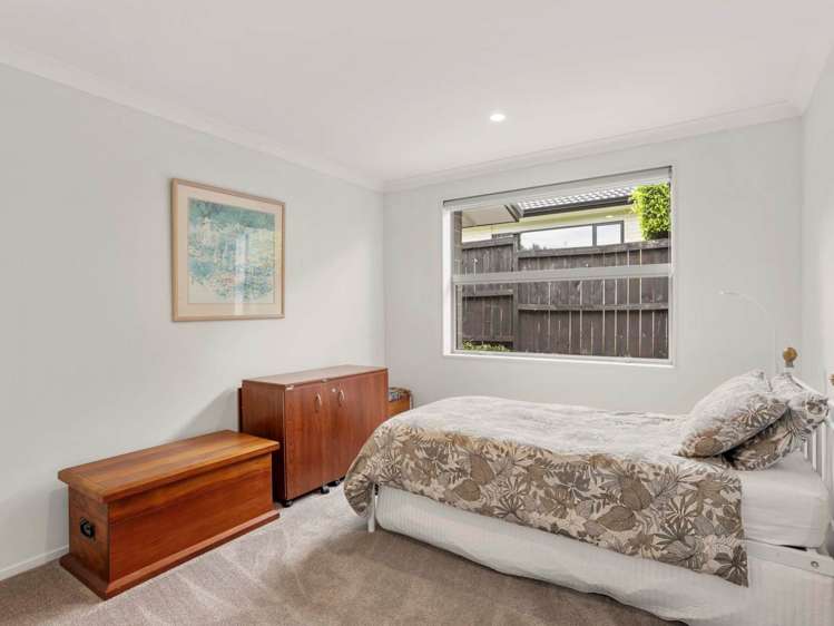 67 Madison Terrace Millwater_18